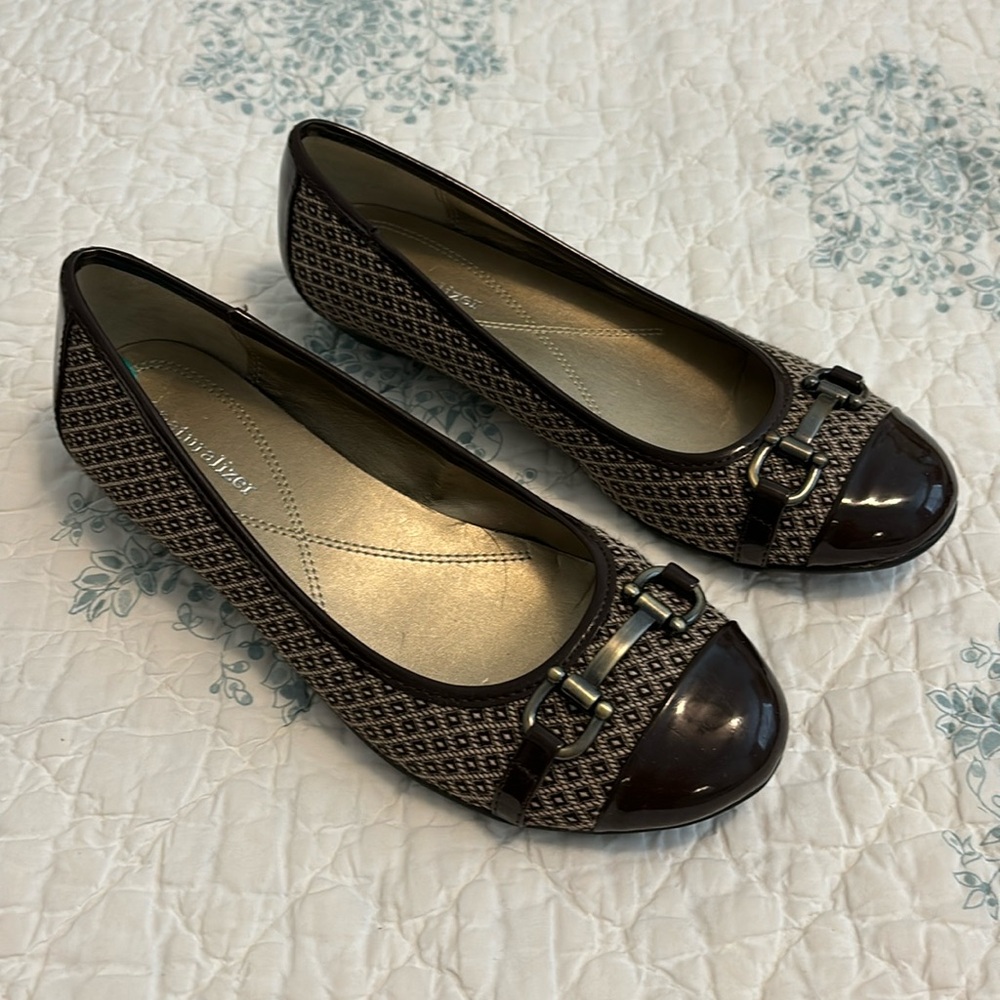 Naturalizer Brown Flats (Ballet) size 8